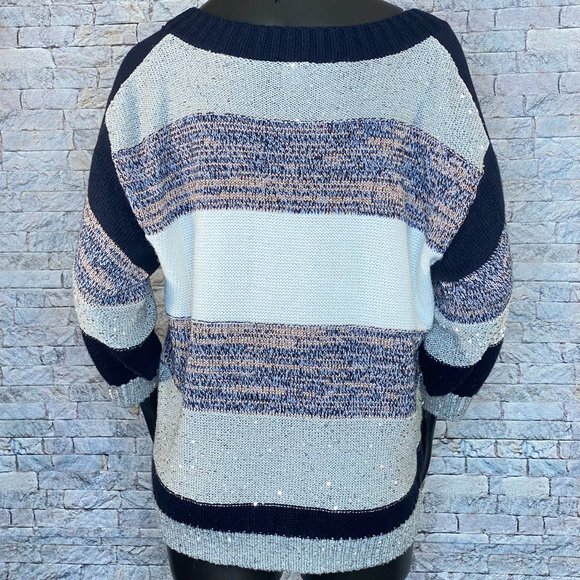 Soho Pull Over Sweater - Picture 5 of 7